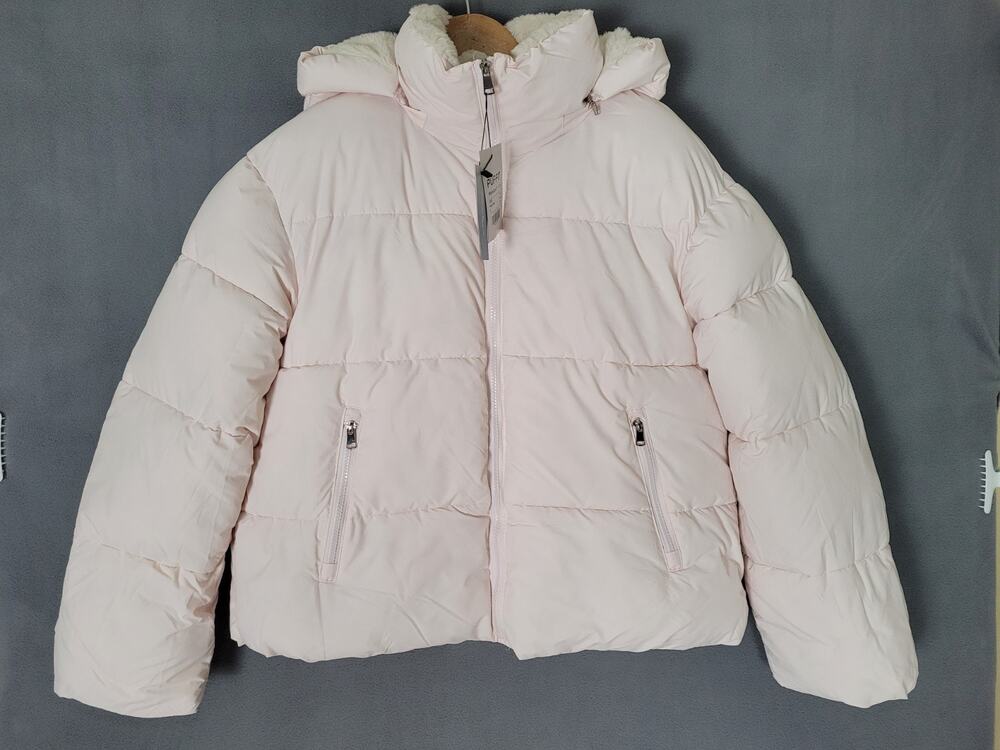Women's Cropped Puffer Jacket Warm Winter Jacket with Removable Hood Large